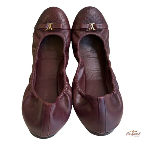 Authentic Louis Vuitton Maroon Leather Reptile Toe Bow Scrunch Ballet Flats 8 - Picture 4 of 13